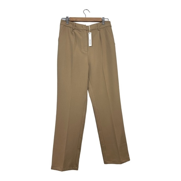 NWT Crescent High Waisted Tan Pants Size Medium - Picture 1 of 7